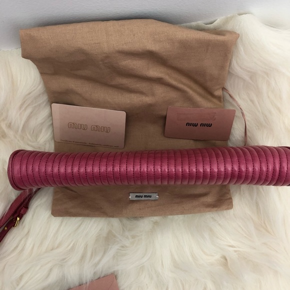 Luxury MIU MIU by Prada Peonia Wristlet! - Picture 6 of 8